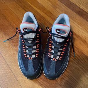 NIKE | air max 95 black aquamarine turf orange color way YOUTH 5.5